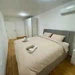Bisi Penthouse *