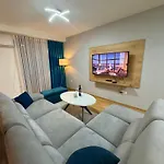 Bisi Penthouse Апартаменти Скоп'є