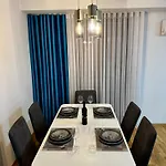 Bisi Penthouse Апартаменти *