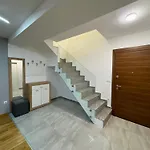 Bisi Penthouse Апартаменти