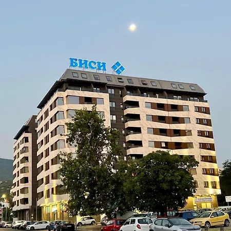 Bisi Penthouse * Скопье