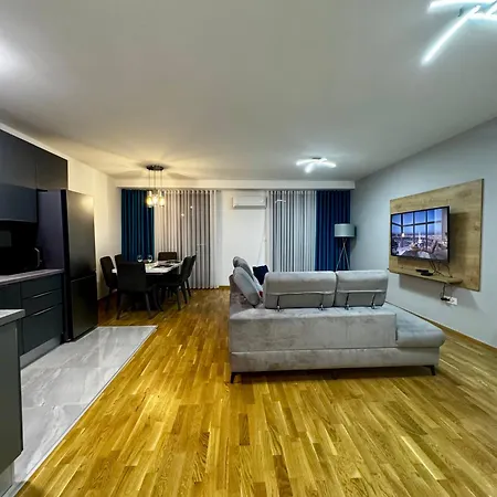 Lägenhet Bisi Penthouse Skopje