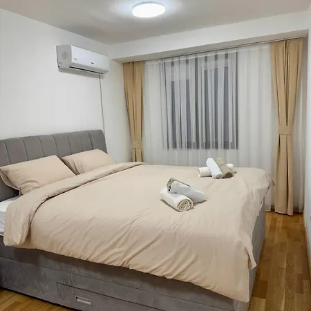 Bisi Penthouse Апартаменты *