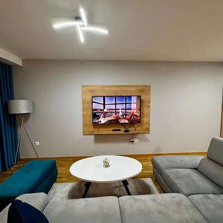 Lägenhet Bisi Penthouse Skopje