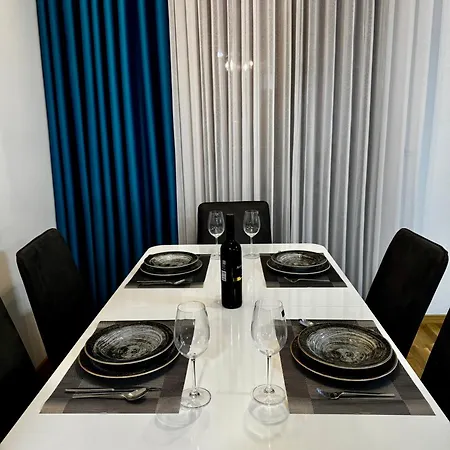 Bisi Penthouse