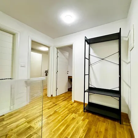 Апартаменты Bisi Penthouse