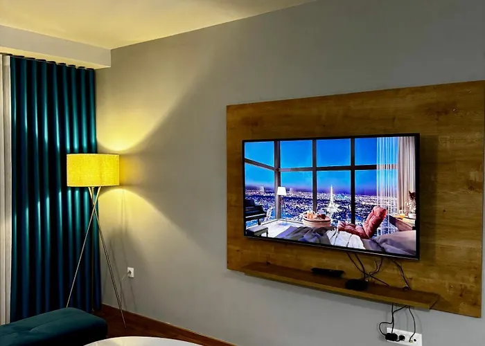 Bisi Penthouse * Skopje